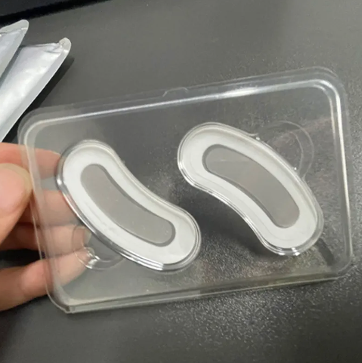 Hyaluronic Acid Microneedle Eye Patch